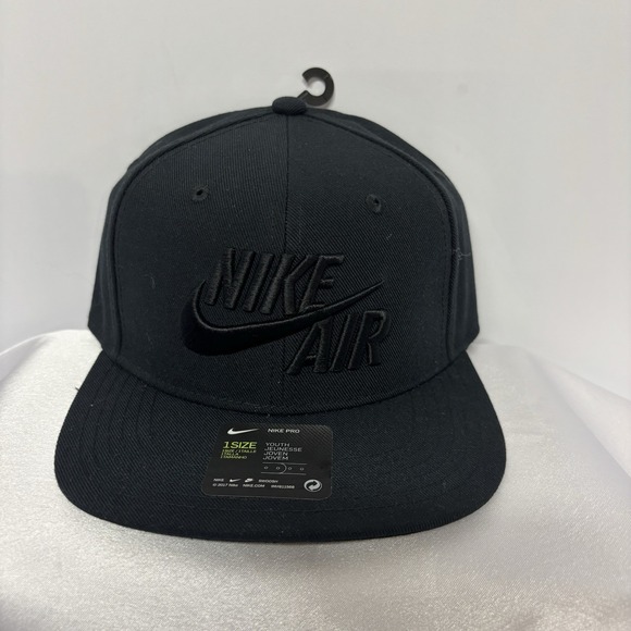 Nike Air Pro Youth Hat Black New Nike Logo Embossed Snapback‎ - Picture 1 of 5